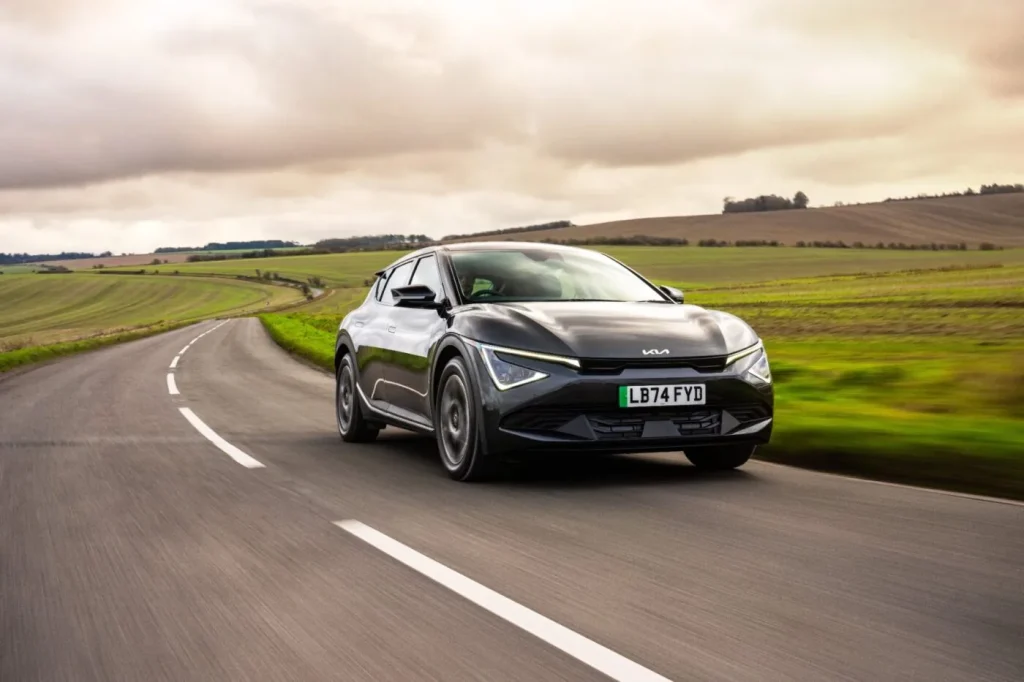 Kia UK Adds More Affordable EV6 ‘Air’ Variant with 63 kWh Battery and £39,235 Price Tag Kia EV6 UK