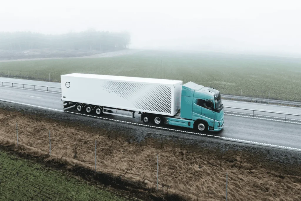 Volvo Trucks to Unveil Long-Haul Electric FH Aero in 2026 with 780 kWh Battery Capacity