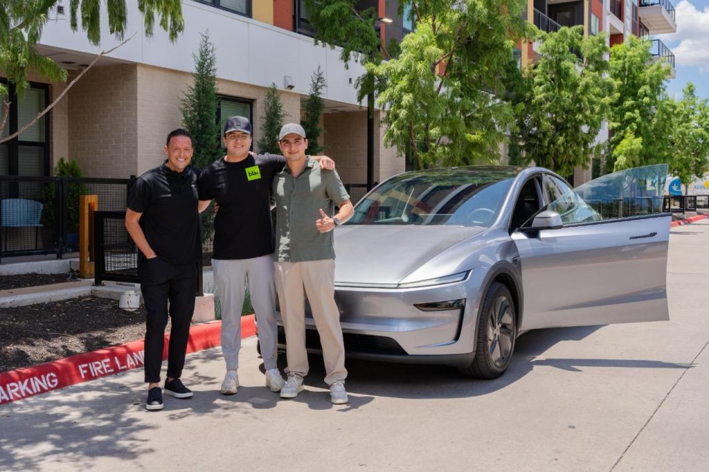 Tesla Autonomous Delivery