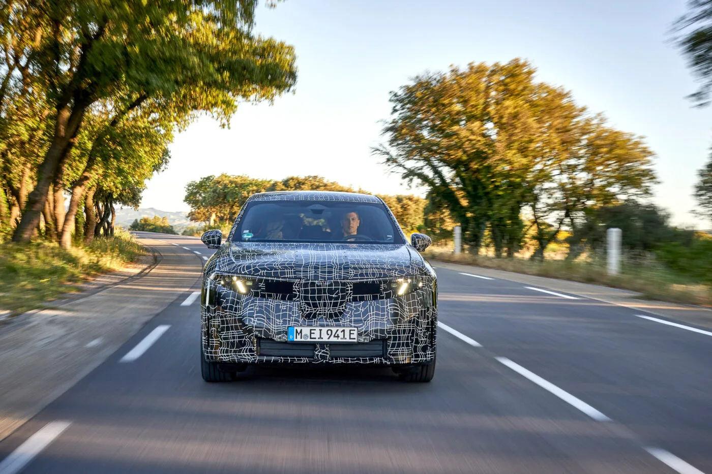 BMW IX3