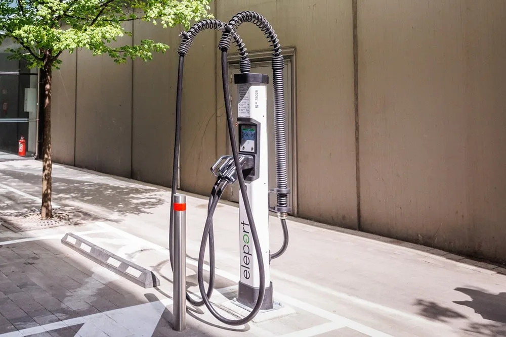 EIB Backs Eleport’s Central Europe EV Charging Expansion With €35 Million Loan Eleport