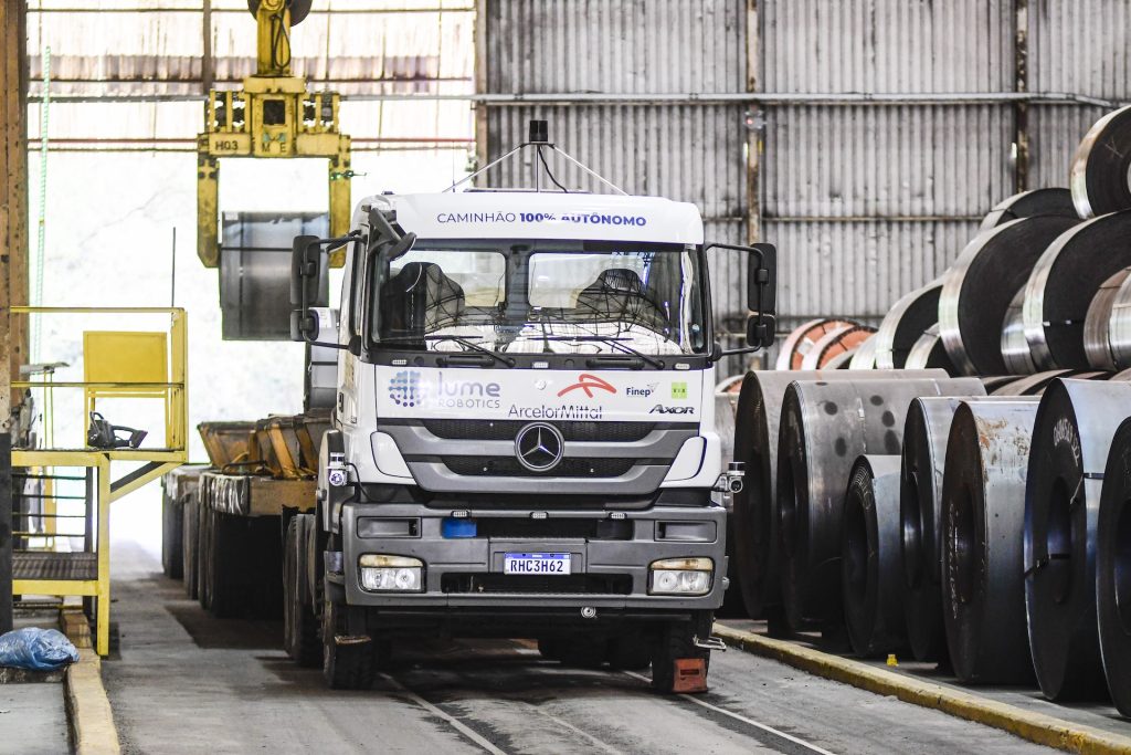 Lume Robotics Tests Autonomous Truck at ArcelorMittal Tubarão Plant in Brazil