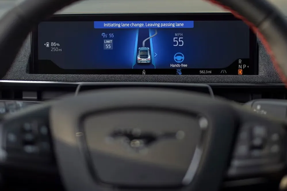 Ford Introduces BlueCruise 1.5 with Hands-Free Automatic Lane Changes on New Vehicles Ford Blue Cruise 1.5