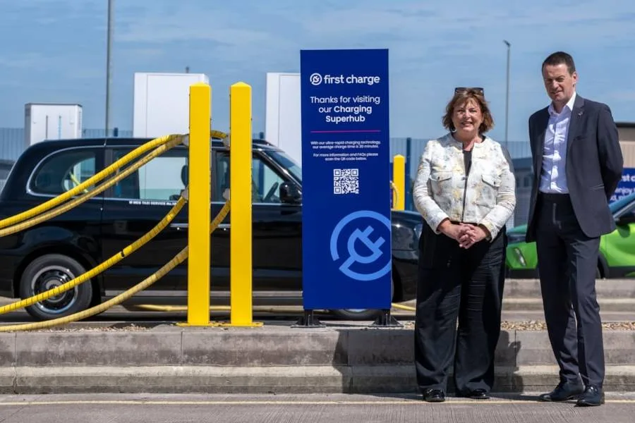 First Bus Launches ‘First Charge’ to Expand EV Charging Access Across UK First Bus