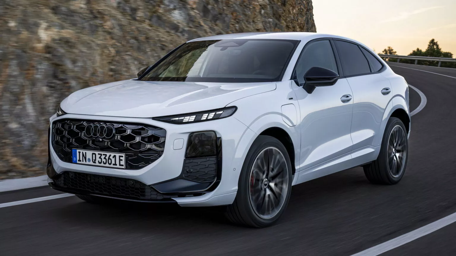 2026 Audi Q3 Sportback e-Hybrid