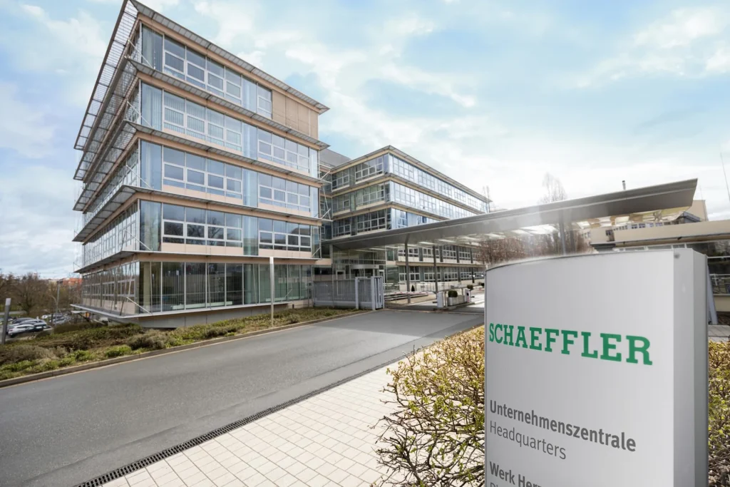 SolarEdge and Schaeffler Partner to Roll Out 2,300 EV Charging Points Across Europe