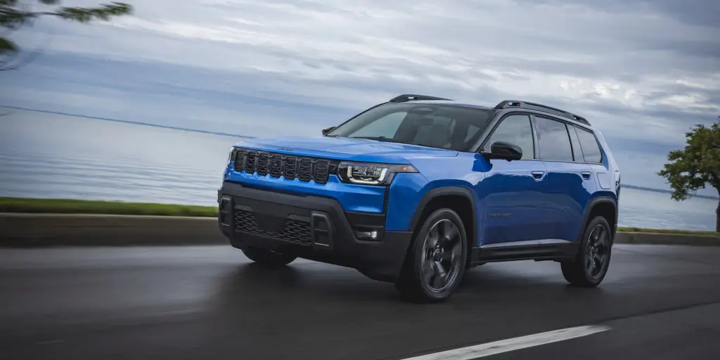 Jeep Revives Cherokee with Hybrid Powertrain for 2026 Model Year