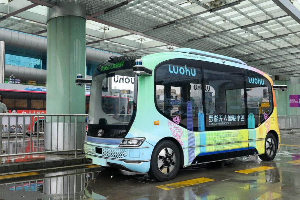 WeRide and Shenzhen Bus Group Launch Level 4 Driverless Robobus Line in Luohu District
