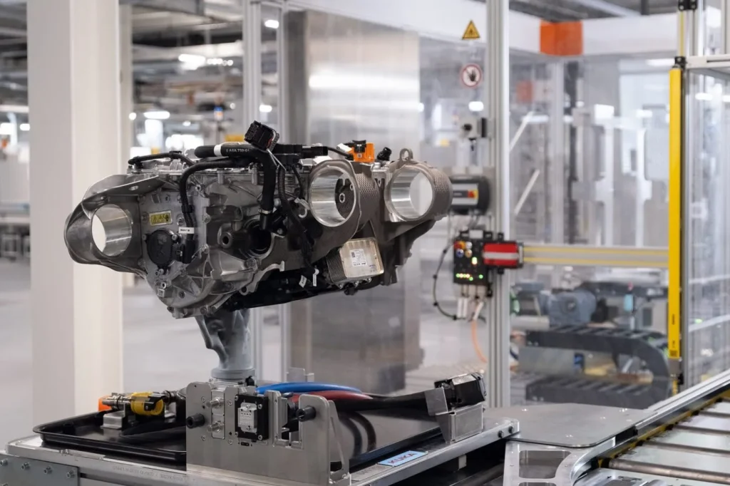BMW Starts Series Production of Gen6 Electric Drives in Austria for Neue Klasse Models BMW