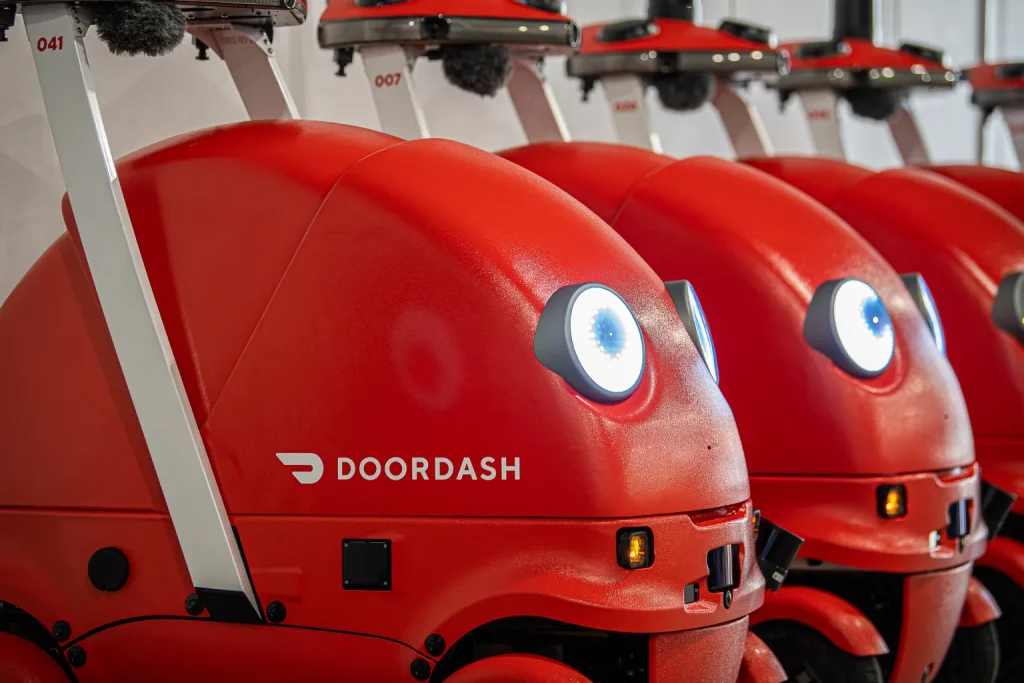 DoorDash Unveils ‘Dot’ Robot for Autonomous Food Deliveries