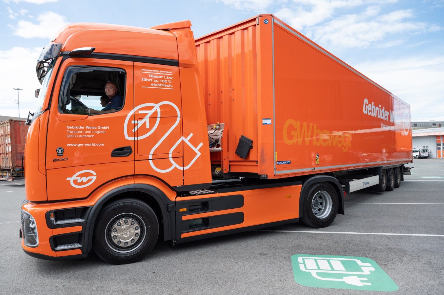 Gebrüder Weiss Expands Austrian Fleet With New Electric Trucks Gebrüder Weiss Electric Truck