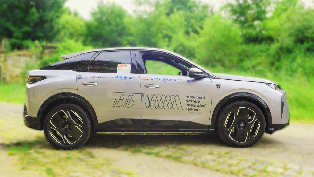 Stellantis Unveils Prototype EV With Integrated Battery System