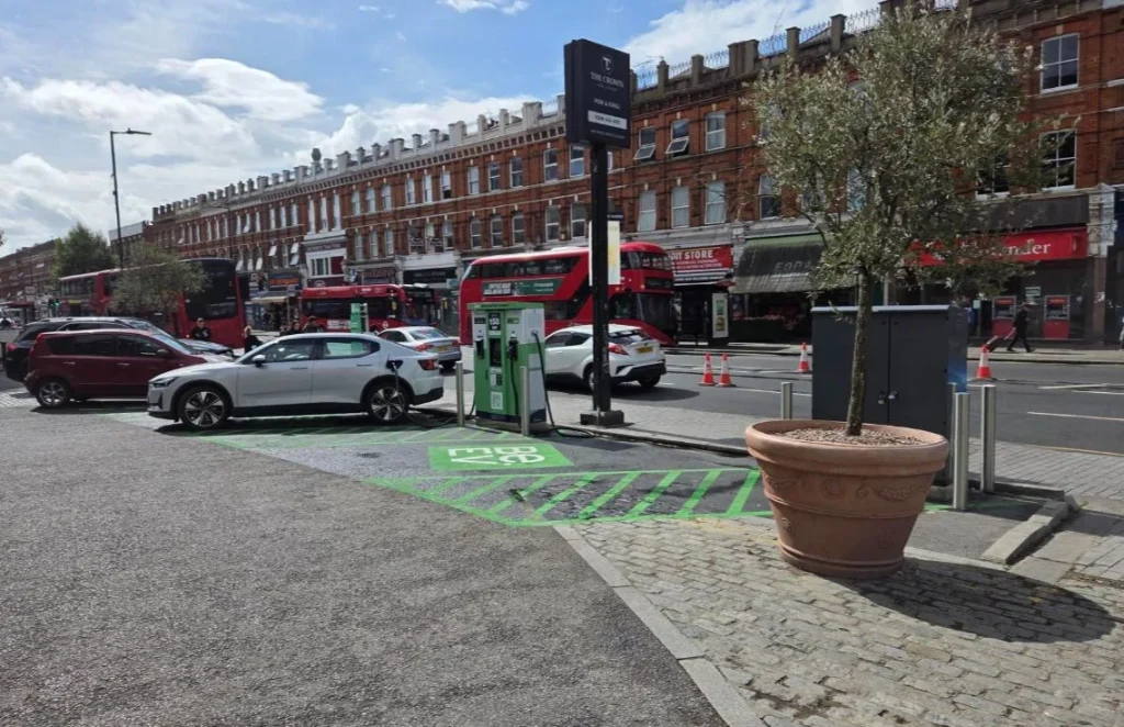 UK’s Be.EV Expands to London With Four New Ultra-Rapid Charging Hubs