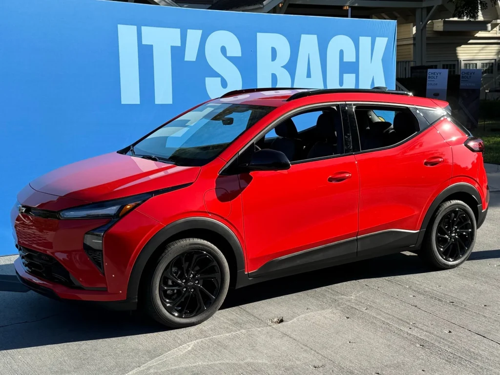 GM Unveils New Chevy Bolt with Ultium Battery Platform and Sub-$30,000 Starting Price