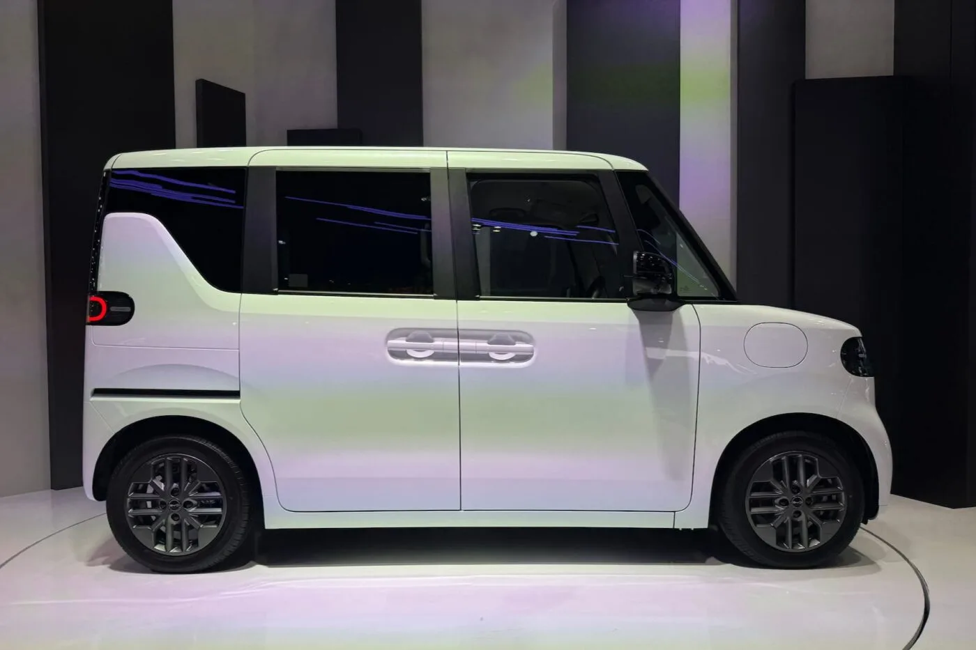 BYD Racco