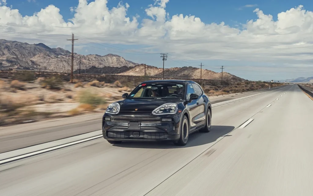 Porsche Cayenne Electric Debuts With 113 kWh Structural Battery and 400 kW Charging Capability