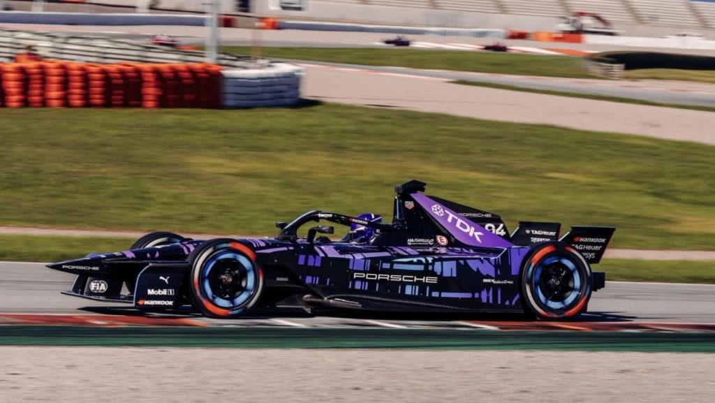 Porsche 99X Electric Formula E Car Adopts Camouflage Design Inspired by Upcoming All-Electric Cayenne
