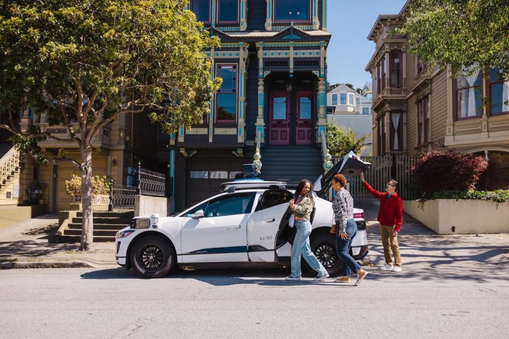 Waymo to Launch Autonomous Ride-Hailing Service in London by 2026 Waymo Autonomous Robotaxi