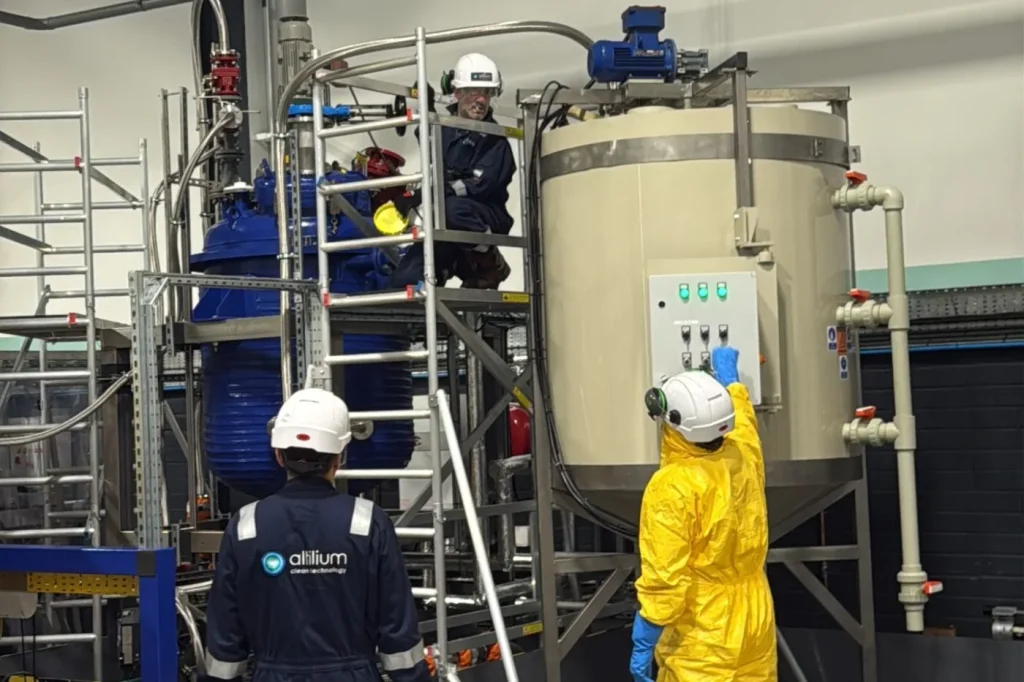 UK Backs Altilium Project to Validate EV Batteries Made From Recycled Materials