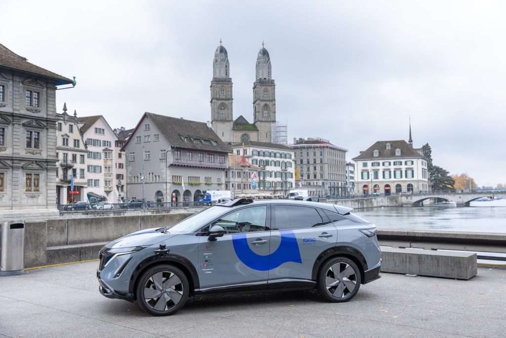 WeRide Secures Switzerland’s First Driverless Robotaxi Permit