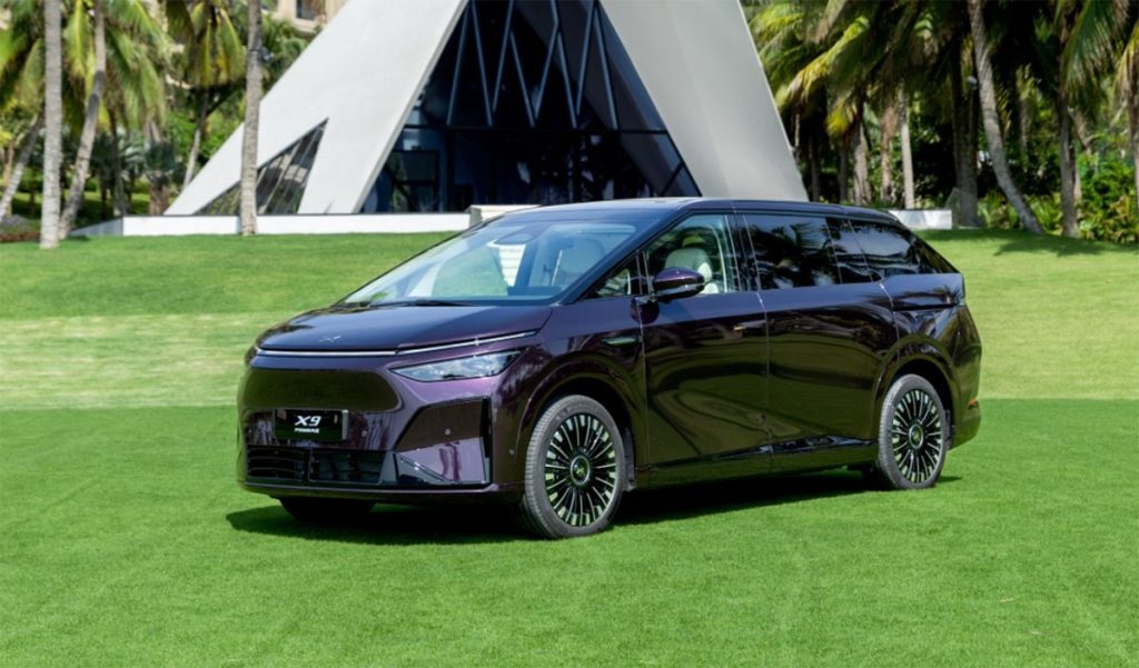 Xpeng to Unveil Extended-Range X9 MPV with 1,602-Kilometre Combined Range Xpeng X9 EREV
