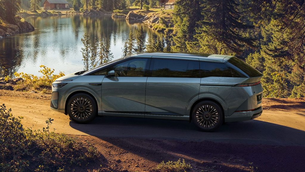 Xpeng Unveils X9 Extended-Range MPV With 1,602-Kilometer Combined Range