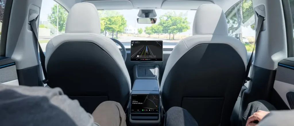 Tesla Introduces Cleaning Fees for Robotaxi Riders as Autonomous Service Expands