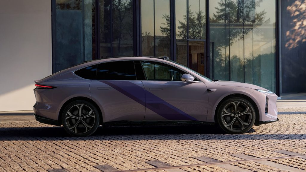 Nio Launches Limited-Edition ET5 and ET5 Touring Models to Boost Sedan Demand