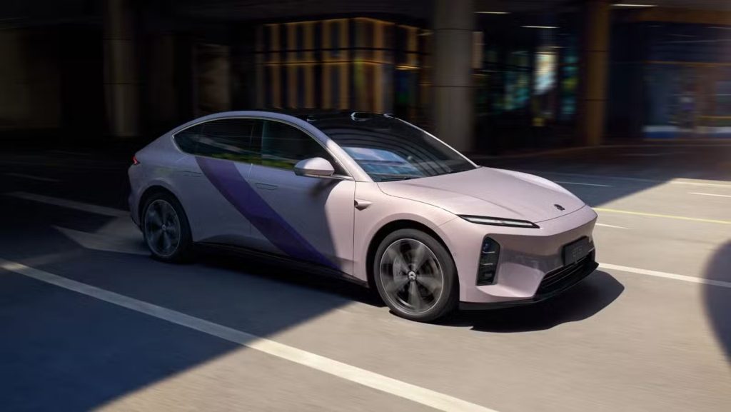 Nio to Launch Limited-Edition ET5 Models as Year-End Sales Slow