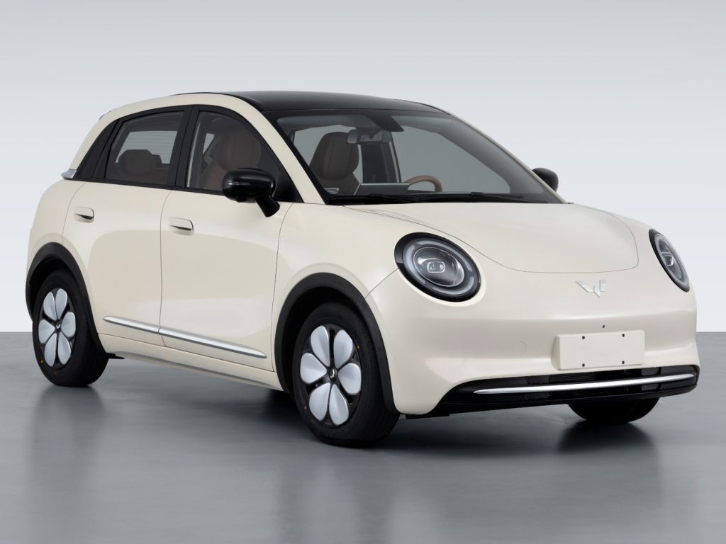 Wuling Files Bingo Pro Electric Hatchback for Approval in China