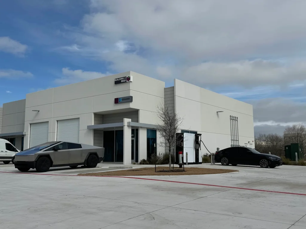 XCharge Sets Up Dual Global Headquarters in Hamburg and Austin