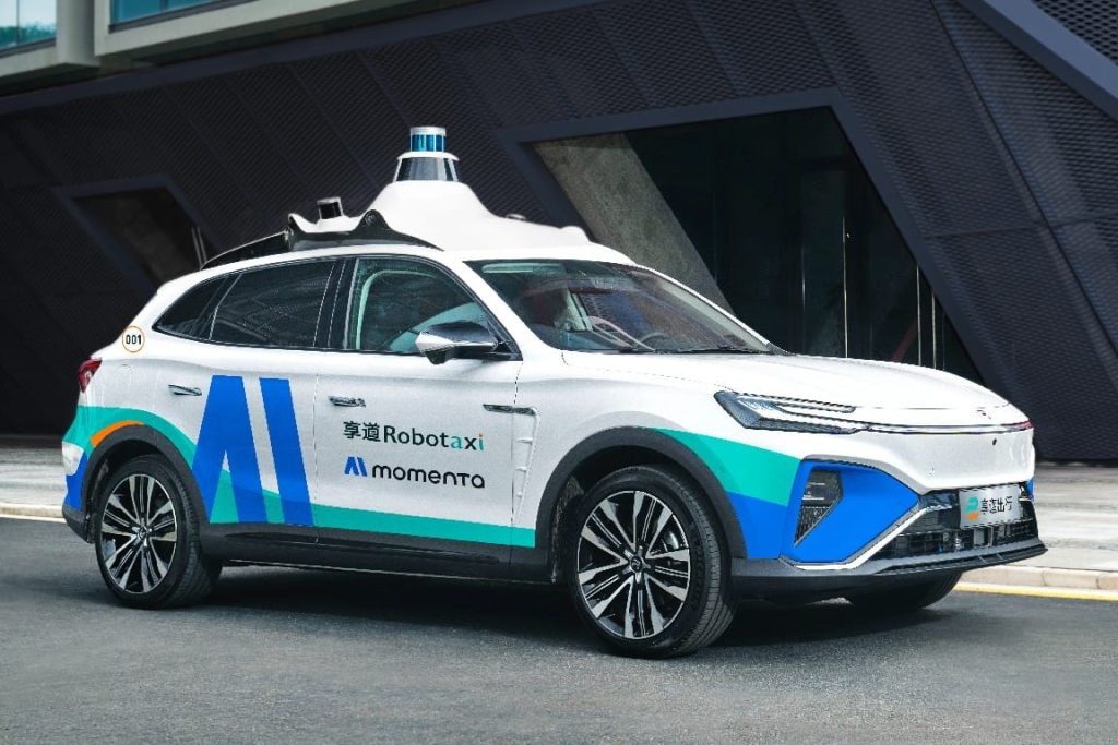 Chinese Autonomous Driving Firm Momenta Clears Regulatory Hurdle for Hong Kong IPO