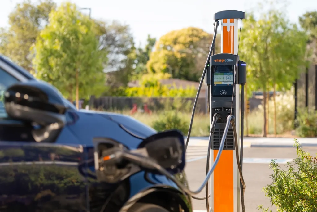 ChargePoint Expands Public EV Charging With Rental Car Partner in Wisconsin