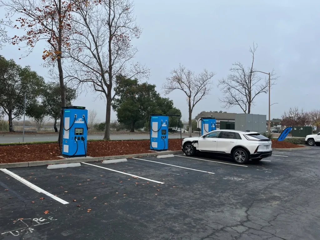 EV Roadway Opens 480 kW Fast-Charging Hub at Novato Retail Center