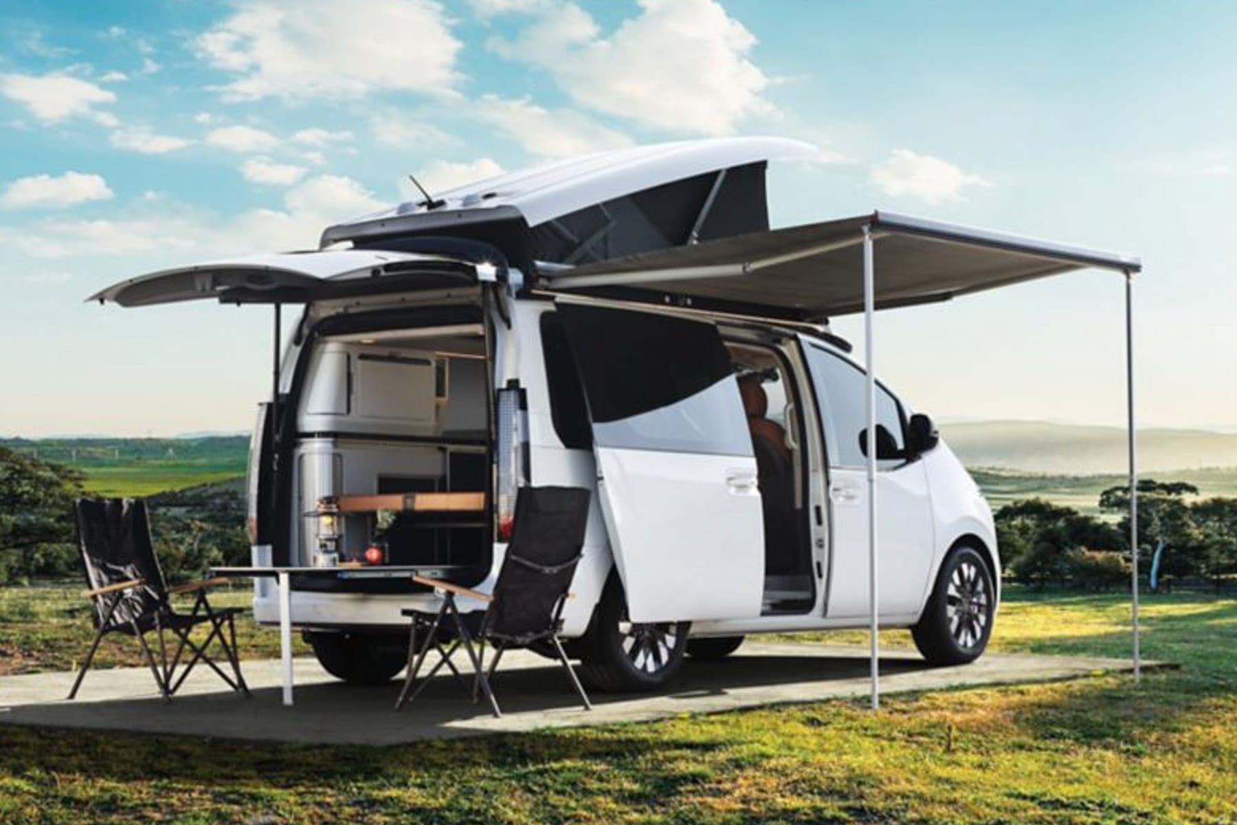 Hyundai Unveils Staria Camper Concept as It Tests Demand for Electric Campervans in Europe