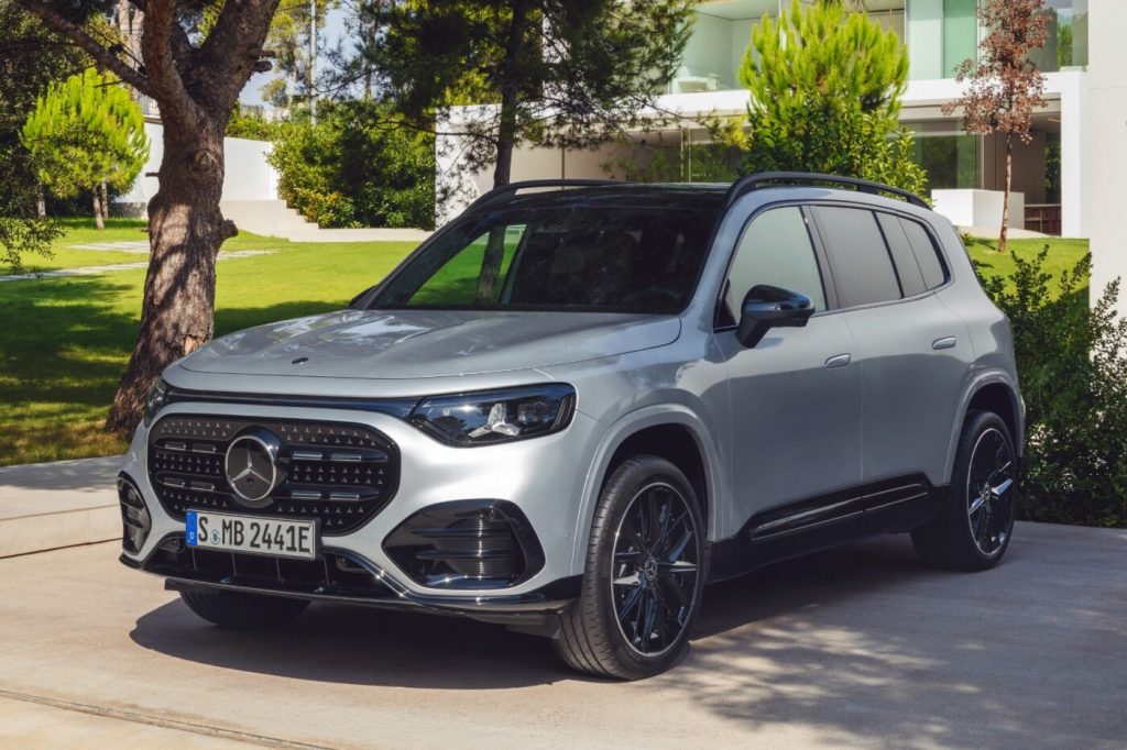 Mercedes-Benz Begins Series Production of Electric GLB in Hungary