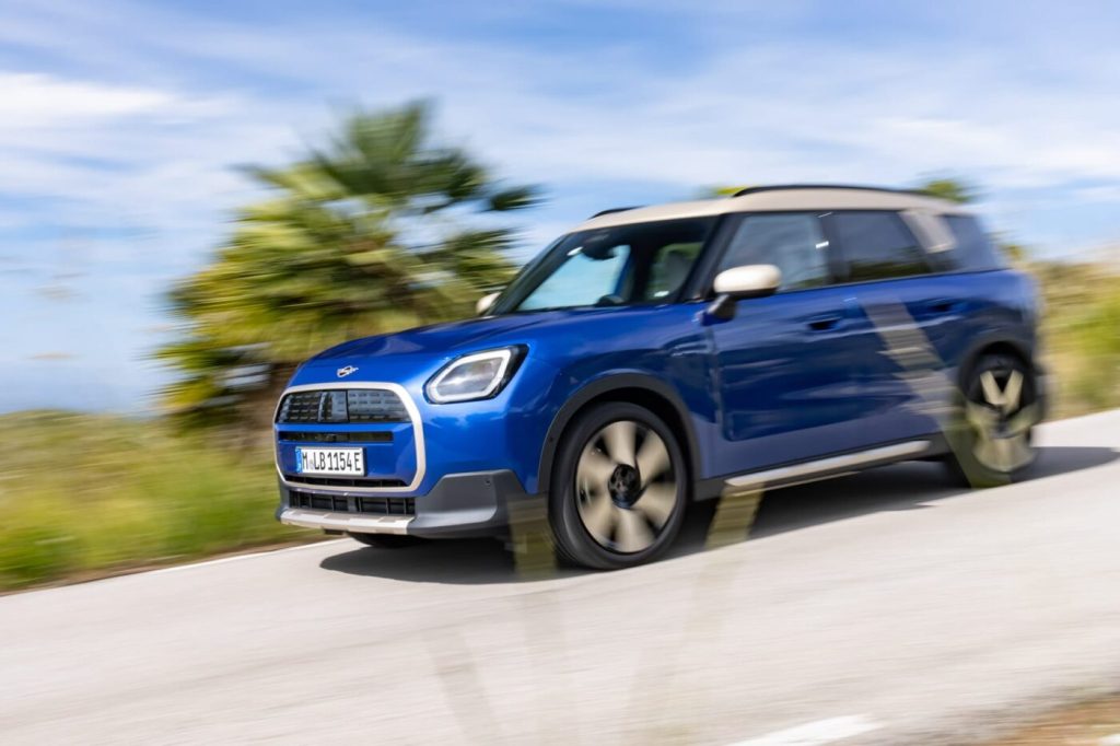 Mini Extends Electric Countryman Range Beyond 500 Km With Efficiency Upgrade