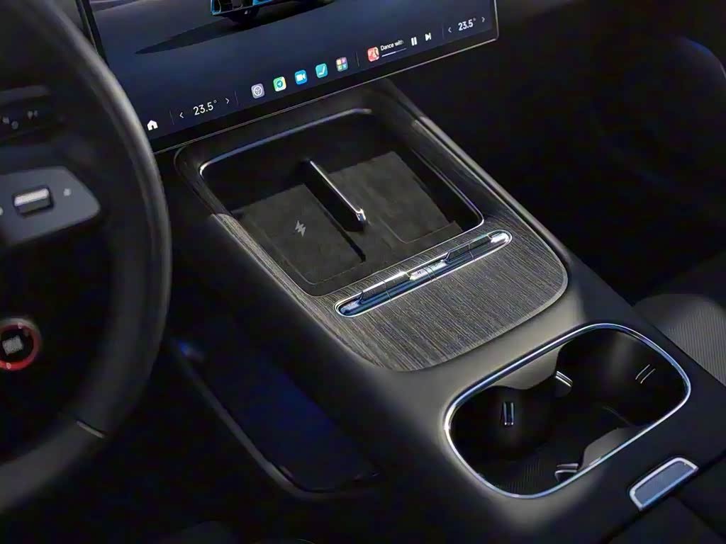 Xiaomi SU7 Interior