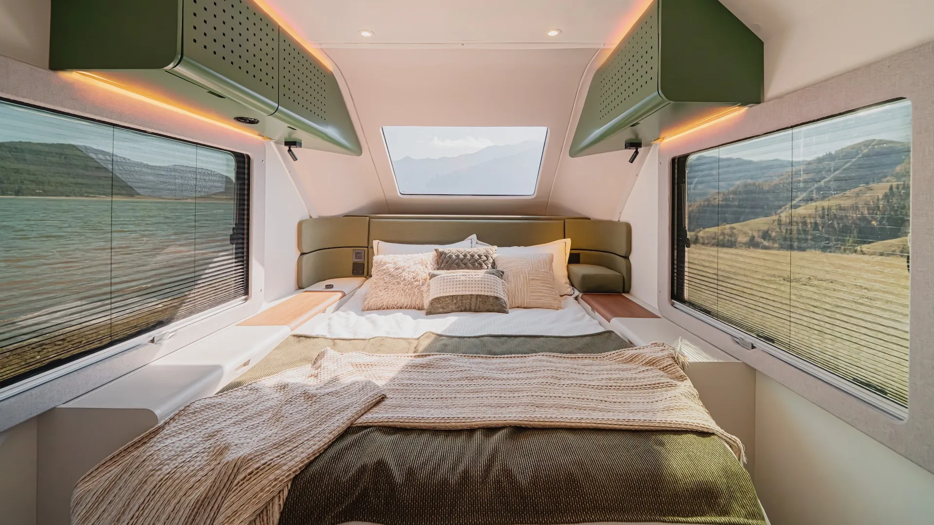 Evotrex PG5 RV Trailer