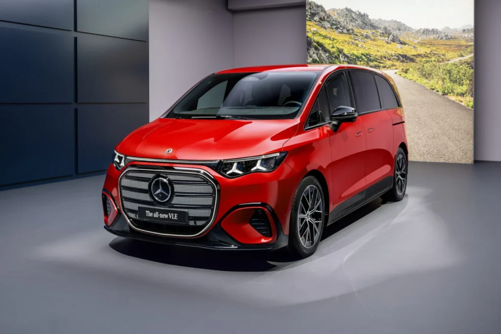 Mercedes-Benz Unveils VLE Electric Van With 800-Volt Platform and 700 km Range