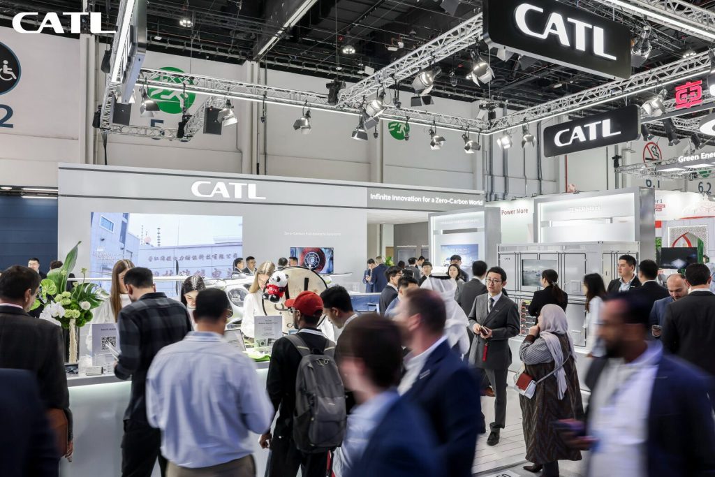 CATL Raises €4.3 Billion in Share Sale to Fund Global Expansion