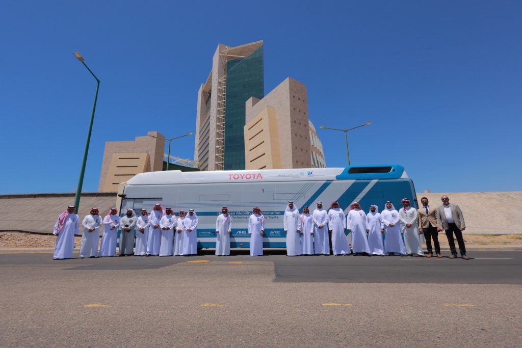 Toyota and Abdul Latif Jameel Complete Hydrogen Bus Trial in Saudi Arabia