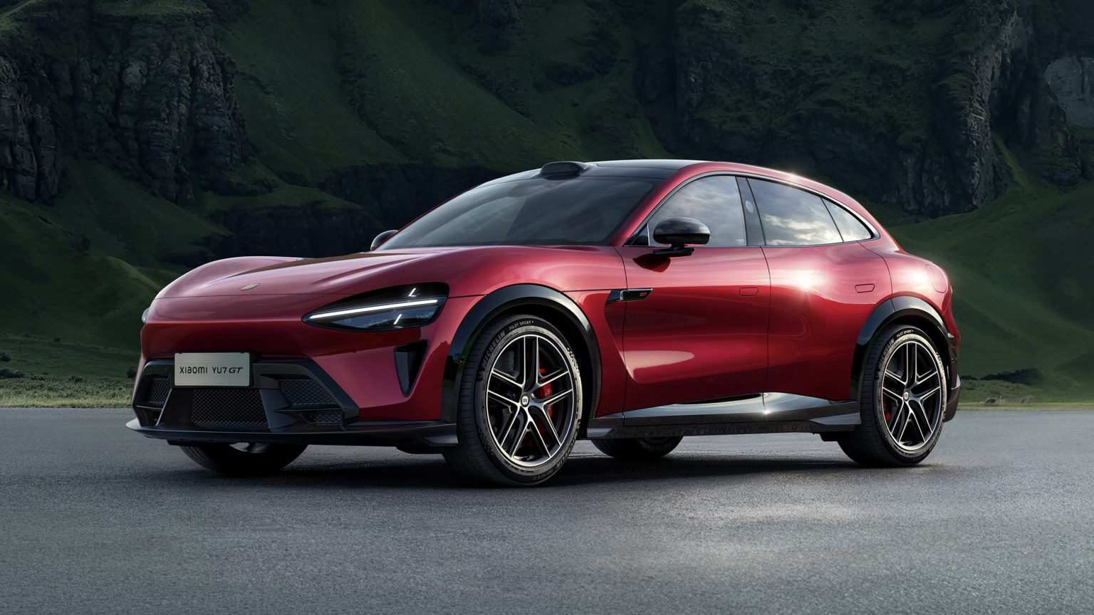 Xiaomi YU7 GT Breaks Nürburgring SUV Record With 7:22 Lap Time Xiaomi YU7 GT