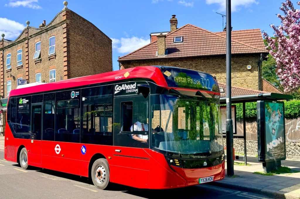 Go-Ahead London Deploys Electric Midibuses on TfL Route 322