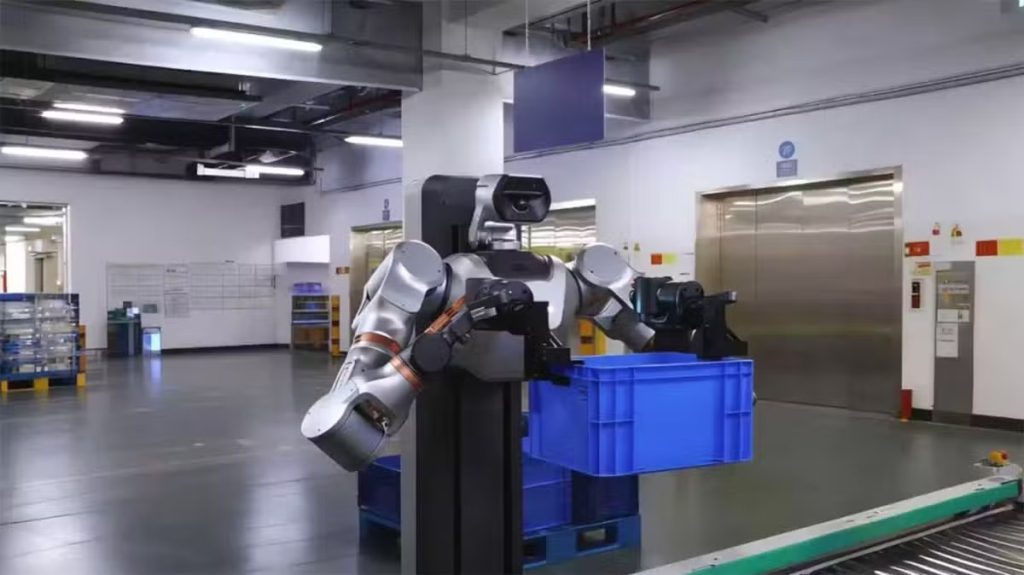 CATL Deploys Humanoid Robot on Battery Production Line Through Galbot Partnership