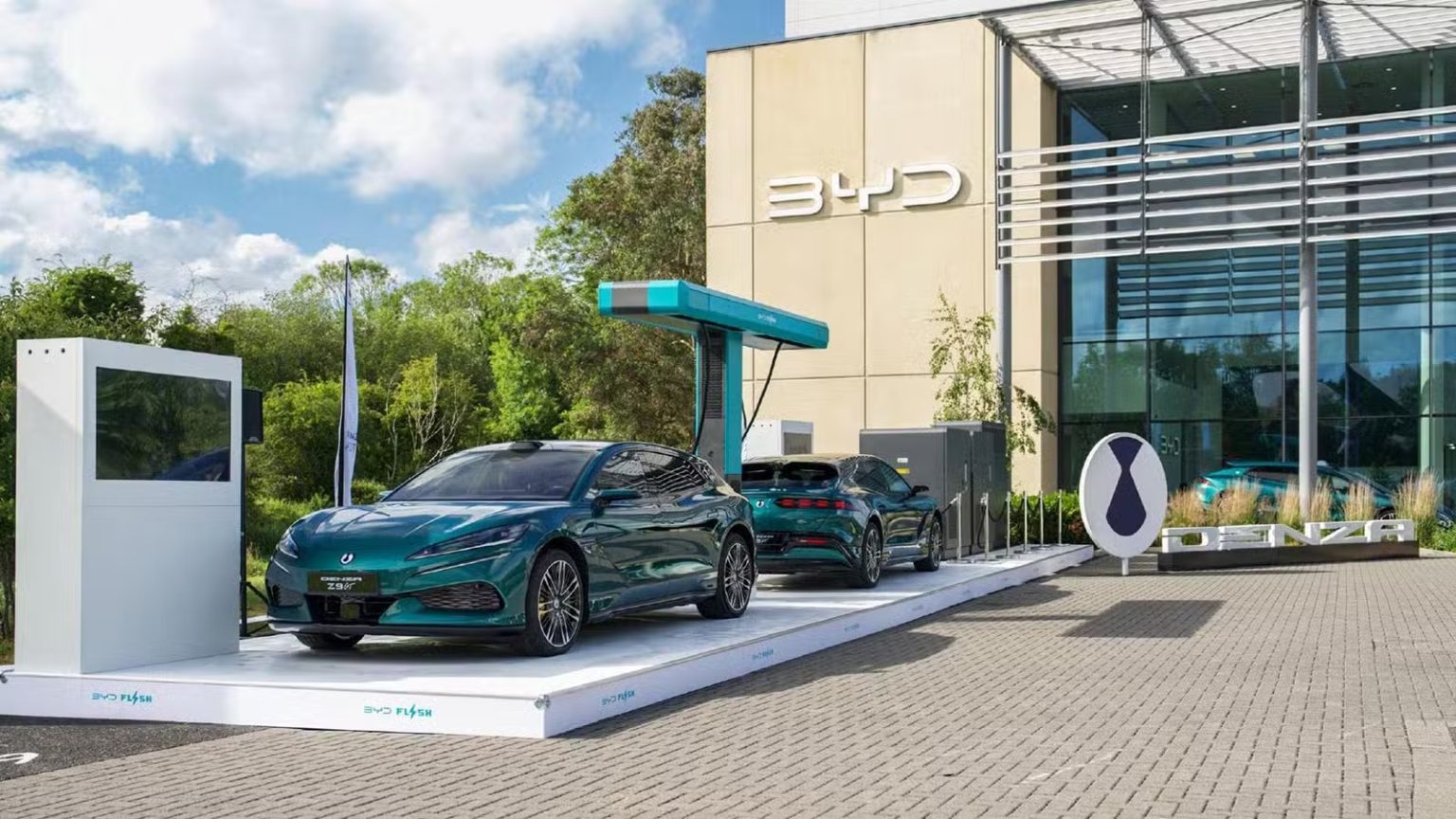 BYD Delivers 100,000th New Energy Vehicle in UK as Expansion Accelerates