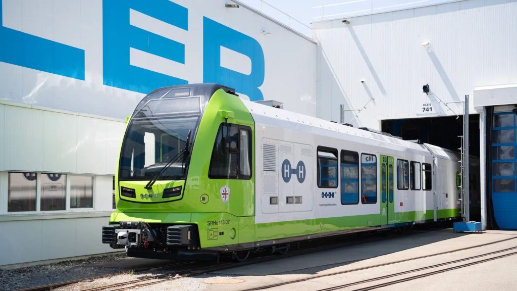 Stadler and ARST Develop World’s First Hydrogen Train for Narrow-Gauge Railways