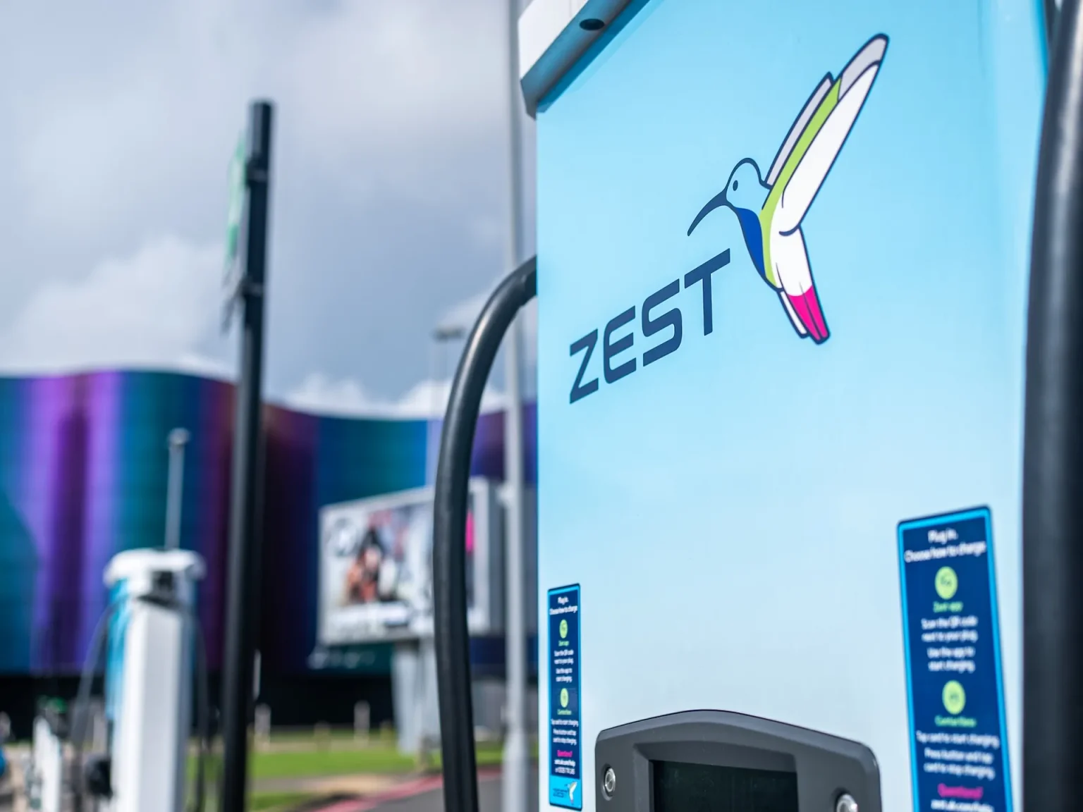 Hertfordshire County Council Selects Zest to Install More Than 1,000 Public EV Charge Points