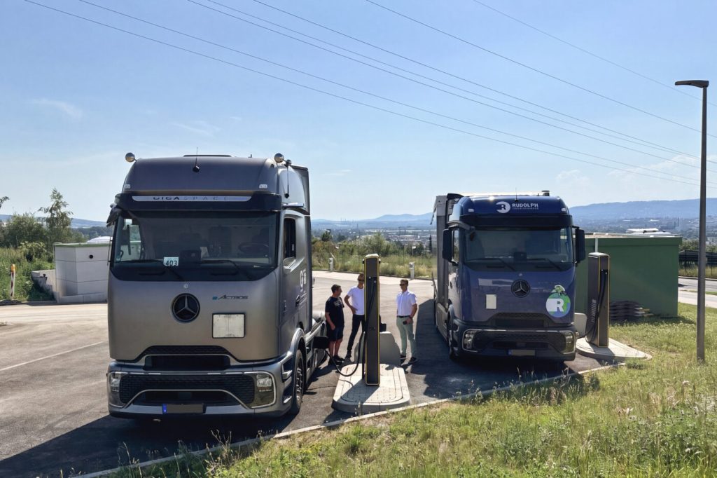 ESG-Solar Opens Megawatt Truck Charging Park in Germany