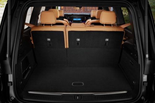 2026 Jeep Grand Wagoneer REEV (10)